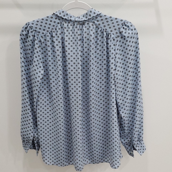 Loft Stunning Blue Flowy Blouse - Picture 5 of 6